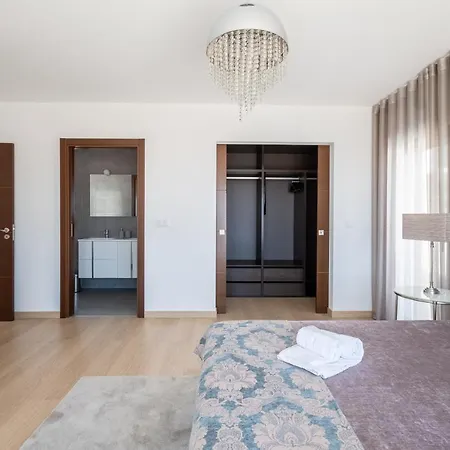 Stunning Villa Areia Branca With Sea View *